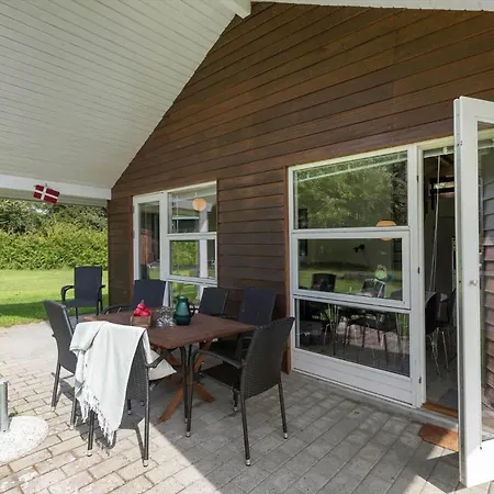 8843-glesborg-lyngtoften-34 *